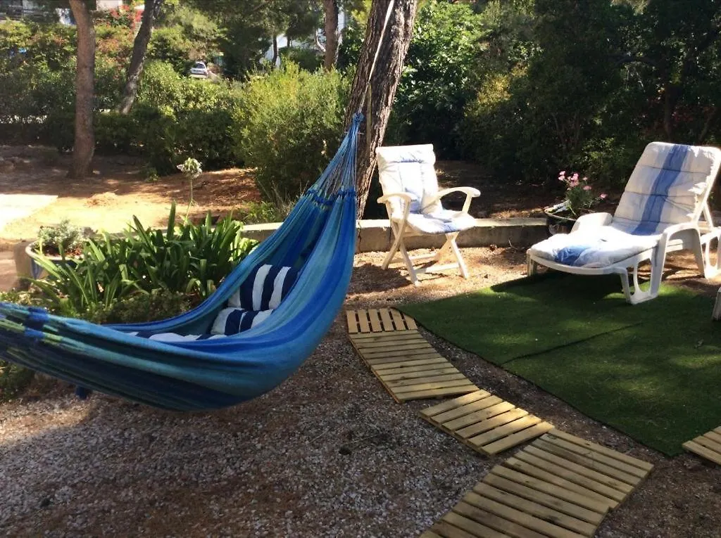 Holiday home Les Embruns Maison Appartement Saint-Mandrier-sur-Mer France